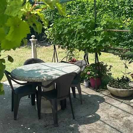La Casa Del Tau A Campigliano Daire *