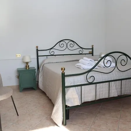La Casa Del Tau A Campigliano Daire Apoleggia